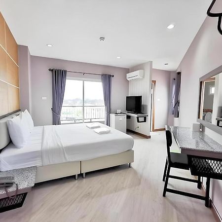 เดอะ วาย เรสซิเดนซ์ Hotel เชียงใหม่ ภายนอก รูปภาพ